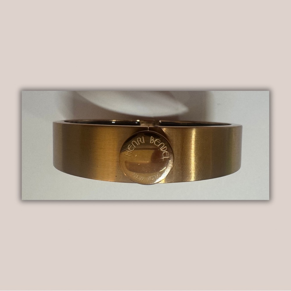 HENRI BENDEL BANGLE BRACELET | ROSE GOLD TONE | SMALL WRIST